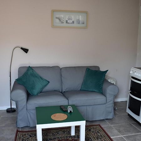 Gites In Le Neufbourg -Mortain Δωμάτιο φωτογραφία