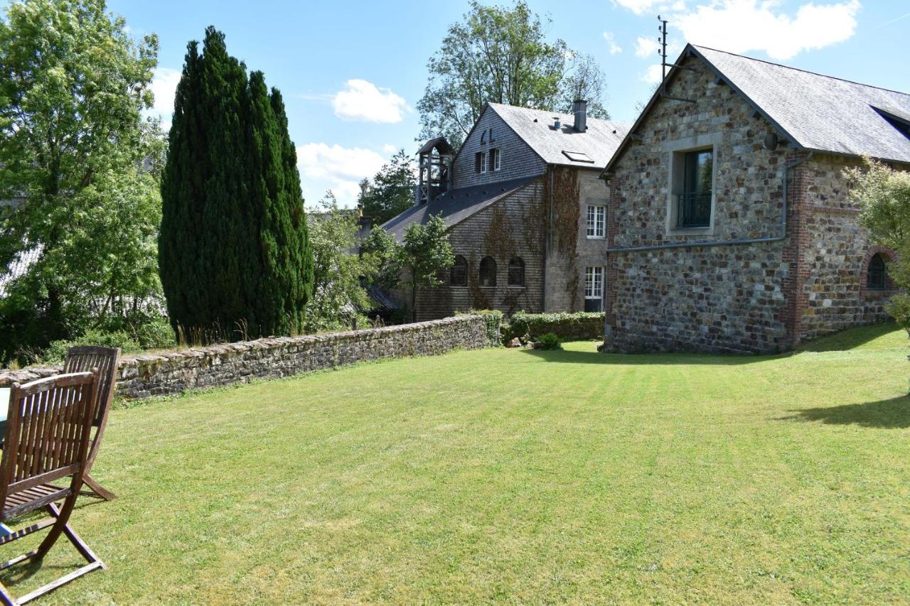Gites In Le Neufbourg -Mortain Εξωτερικό φωτογραφία