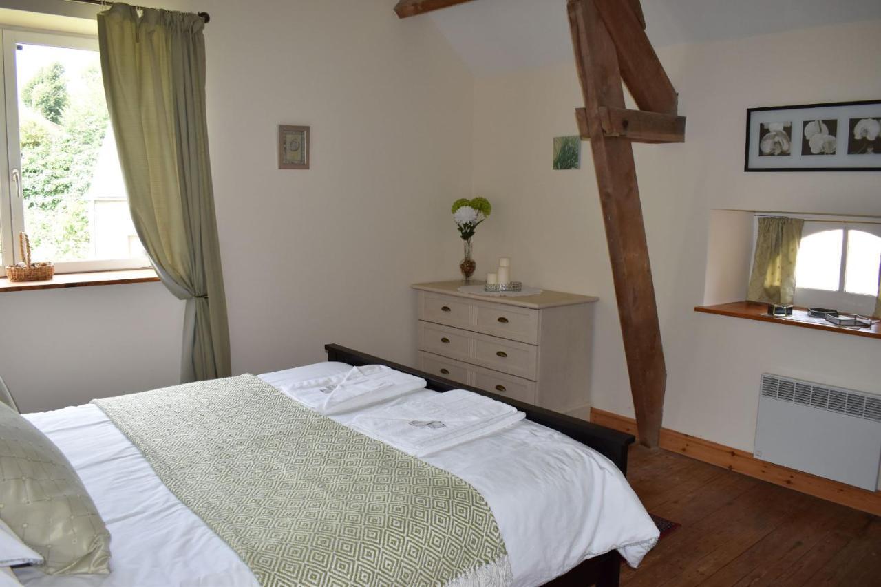 Gites In Le Neufbourg -Mortain Εξωτερικό φωτογραφία